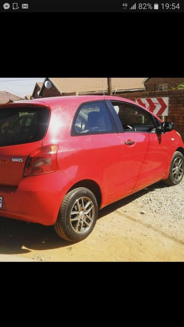 Toyota yaris dj