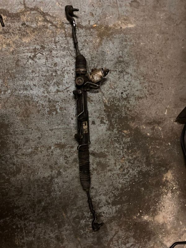 HUNTERS FITMENT STEERING RACKS IN STOCK - Steering | Suspension - Gauteng